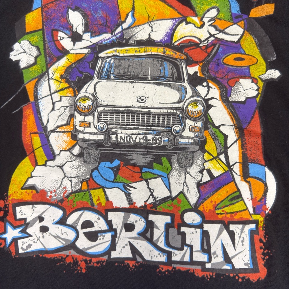 Berlin‎ Graphic T-Shirt